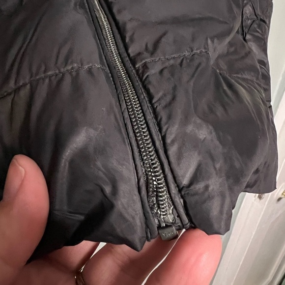 Quince black puffer jacket - Picture 3 of 7